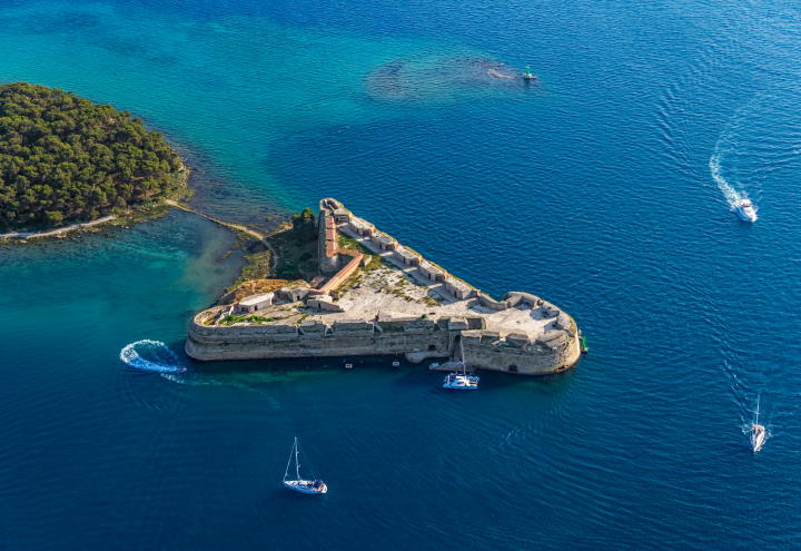 sibenik_lista.jpg?anchor=center\u0026mode=crop\u0026width=500\u0026height=400\u0026rnd=132265804679730000